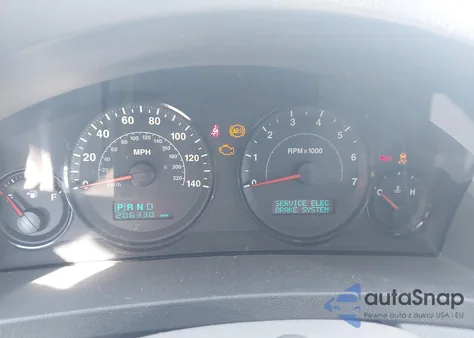 2005 Jeep Grand Cherokee Laredo z USA, uszkodzony, nr VIN 1J4HR48N85C648797